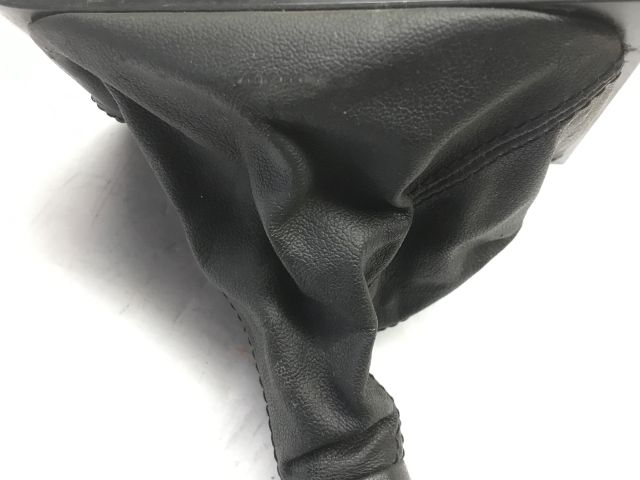 bontott SKODA OCTAVIA II Váltószoknya