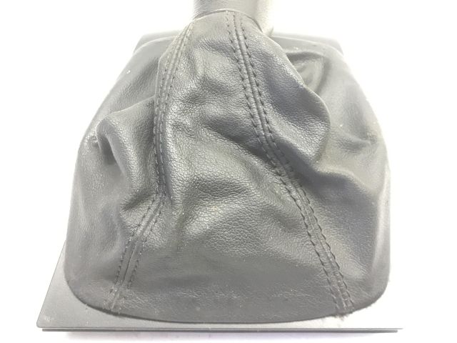 bontott SKODA OCTAVIA II Váltószoknya