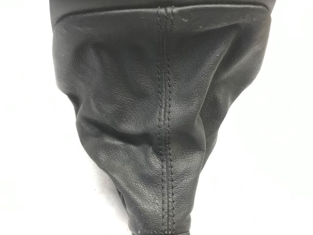 bontott SKODA OCTAVIA II Váltószoknya