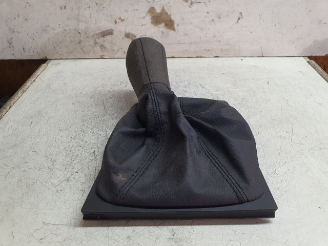 bontott SKODA OCTAVIA II Váltószoknya