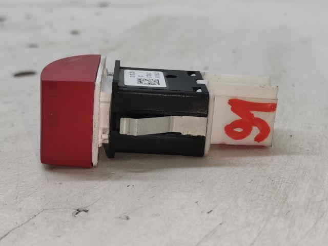 bontott SKODA OCTAVIA II Vészvillogó Kapcsoló