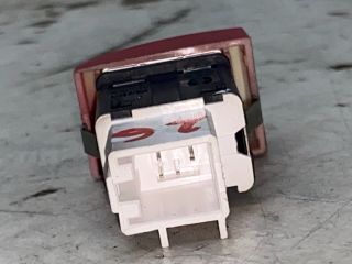 bontott SKODA OCTAVIA II Vészvillogó Kapcsoló