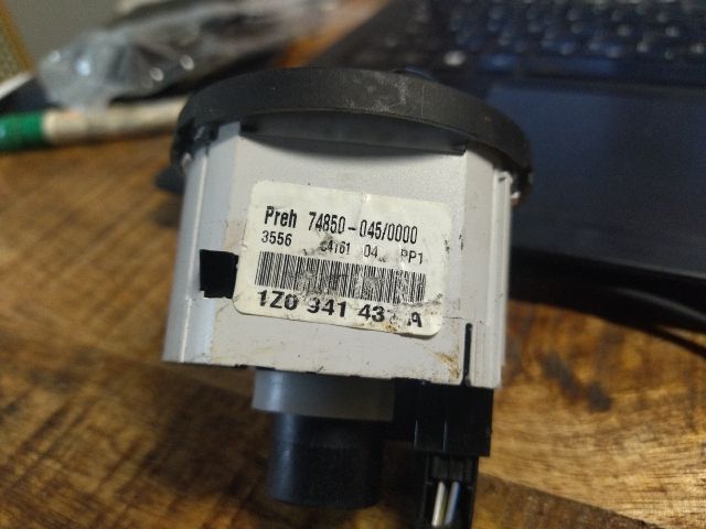 bontott SKODA OCTAVIA II Világítás Kapcsoló