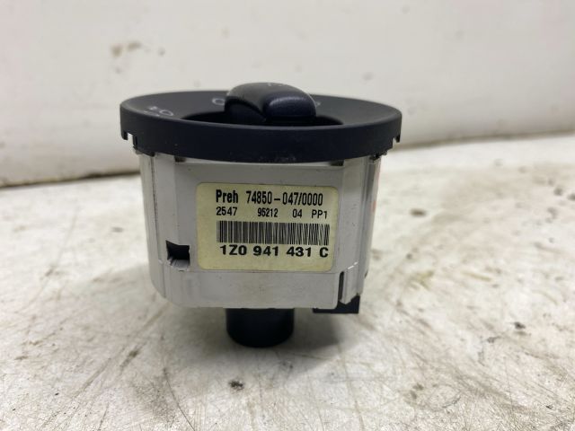 bontott SKODA OCTAVIA II Világítás Kapcsoló