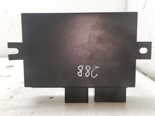 bontott SKODA OCTAVIA II Vonóhorog Elektronika