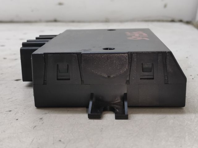 bontott SKODA OCTAVIA II Vonóhorog Elektronika