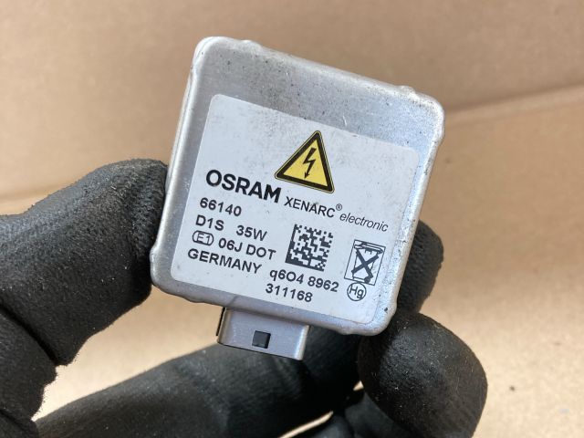 bontott SKODA OCTAVIA II Xenon Trafó