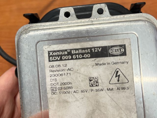 bontott SKODA OCTAVIA II Xenon Trafó