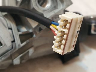 bontott SKODA OCTAVIA III Gyújtáskapcsoló Házzal