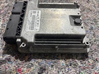 bontott SKODA OCTAVIA III Motorvezérlő