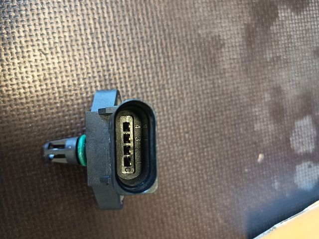 bontott SKODA OCTAVIA III Szívócső Nyomásérzékelő