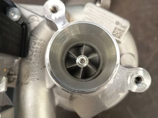 bontott SKODA OCTAVIA III Turbó