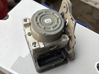 bontott SKODA OCTAVIA III ABS Kocka