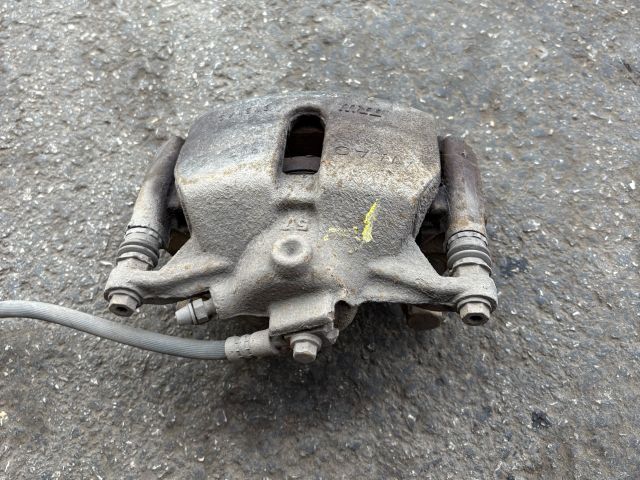 bontott SKODA OCTAVIA III Bal első Féknyereg Munkahengerrel