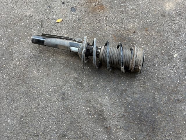 bontott SKODA OCTAVIA III Bal első Lengéscsillapító