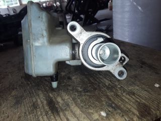 bontott SKODA OCTAVIA III Főfékhenger