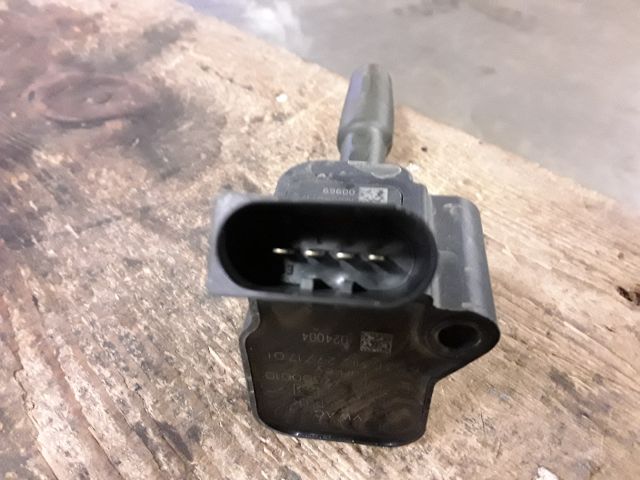 bontott SKODA OCTAVIA III Gyújtótrafó