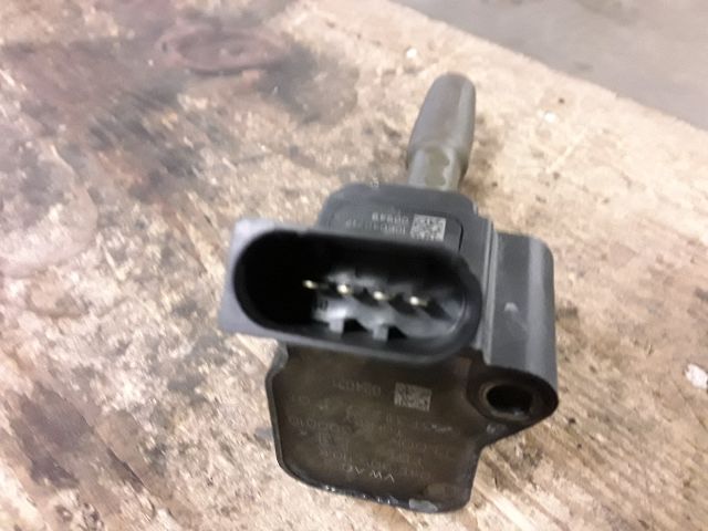 bontott SKODA OCTAVIA III Gyújtótrafó