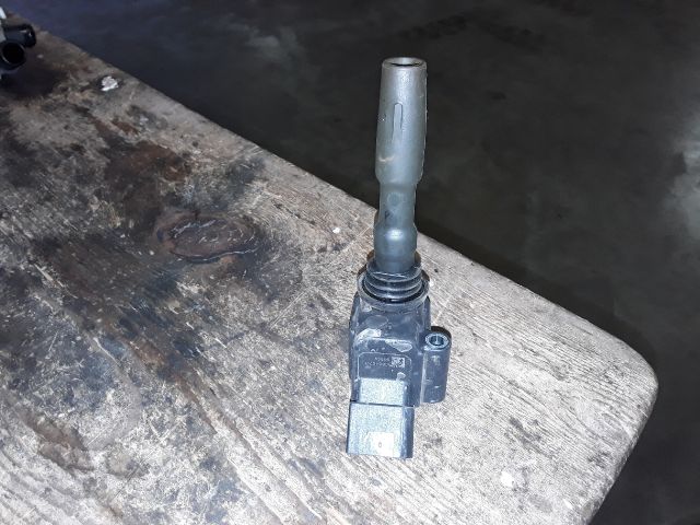 bontott SKODA OCTAVIA III Gyújtótrafó