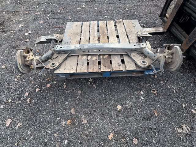 bontott SKODA OCTAVIA III Hátsó Híd (Tárcsafékes)