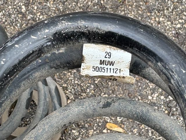 bontott SKODA OCTAVIA III Hátsó Rugó Pár