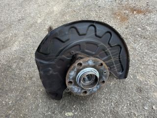 bontott SKODA OCTAVIA III Jobb első Csonkállvány Kerékaggyal