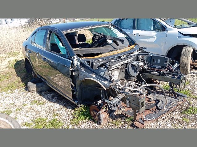 bontott SKODA OCTAVIA III Jobb első Féknyereg Munkahengerrel