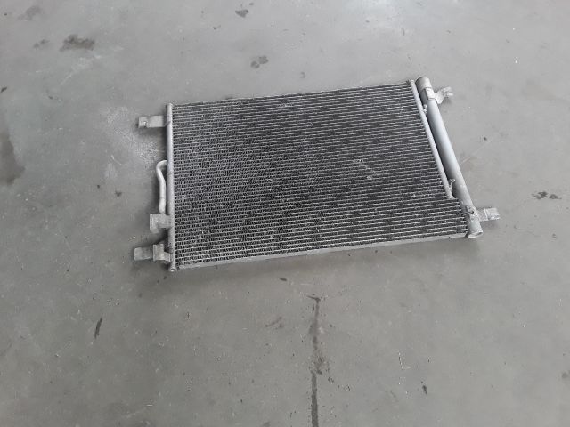 bontott SKODA OCTAVIA III Klímahűtő Radiátor