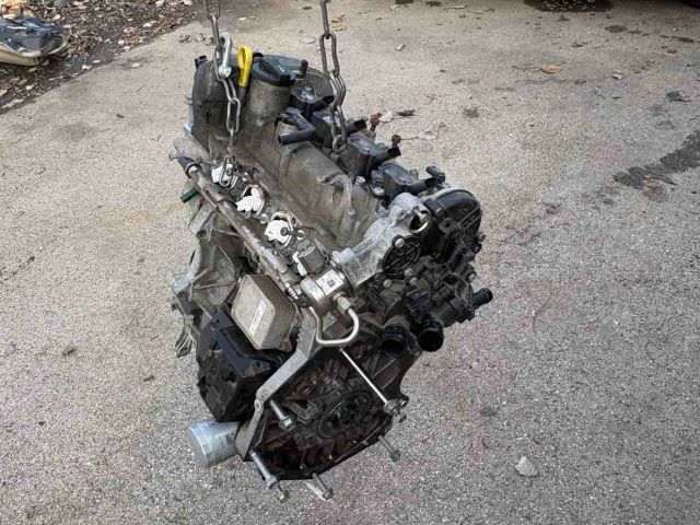 bontott SKODA OCTAVIA III Motor (Fűzött blokk hengerfejjel)