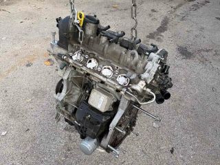 bontott SKODA OCTAVIA III Motor (Fűzött blokk hengerfejjel)