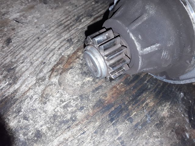 bontott SKODA OCTAVIA III Önindító