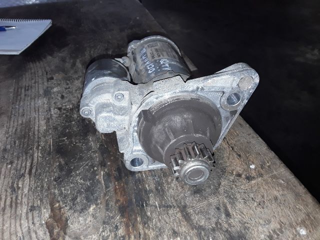 bontott SKODA OCTAVIA III Önindító