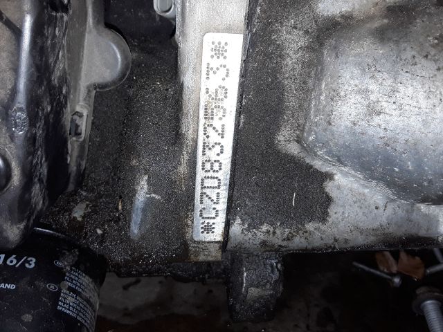 bontott SKODA OCTAVIA III Porlasztó Sor / Híd