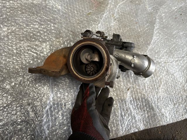 bontott SKODA OCTAVIA III Turbó