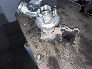 bontott SKODA OCTAVIA III Turbó