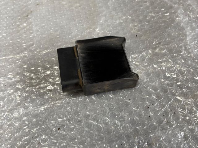 bontott SKODA OCTAVIA III Üzemanyag Szivattyú Relé