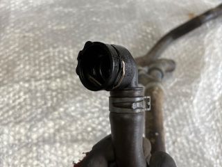 bontott SKODA OCTAVIA III Vízcső