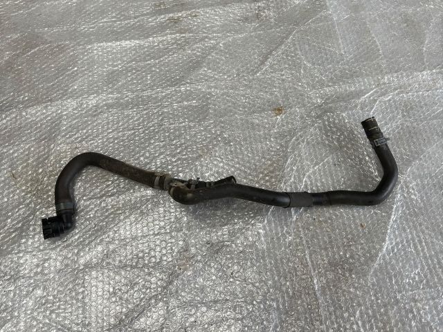 bontott SKODA OCTAVIA III Vízcső