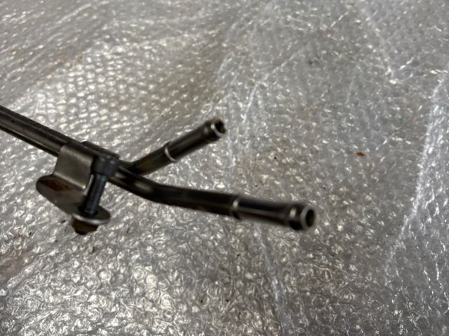 bontott SKODA OCTAVIA III Vízcső