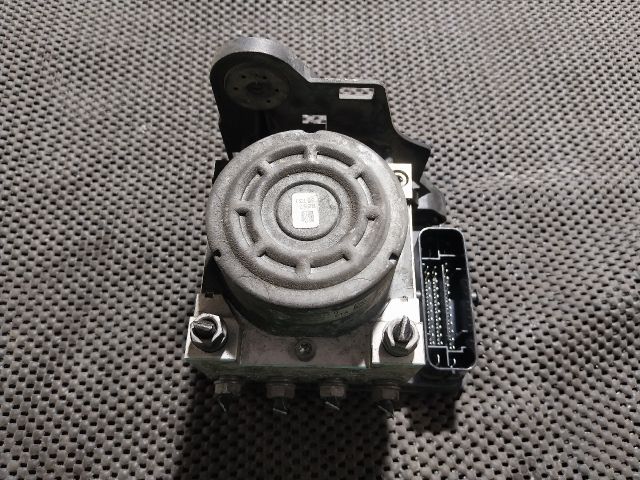 bontott SKODA OCTAVIA III ABS Kocka