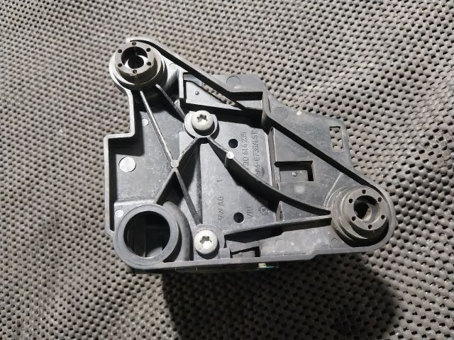 bontott SKODA OCTAVIA III ABS Kocka