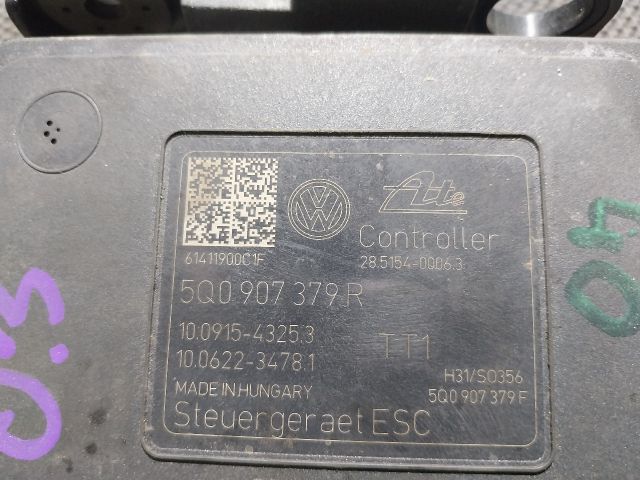 bontott SKODA OCTAVIA III ABS Kocka