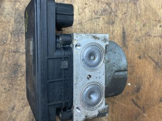 bontott SKODA OCTAVIA III ABS Kocka