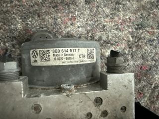 bontott SKODA OCTAVIA III ABS Kocka