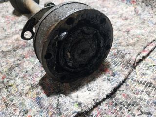 bontott SKODA OCTAVIA III Bal Féltengely