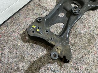 bontott SKODA OCTAVIA III Első Bölcső