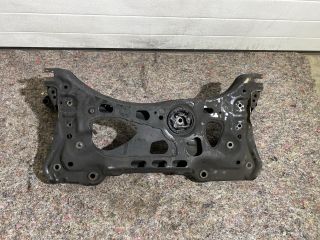 bontott SKODA OCTAVIA III Első Bölcső