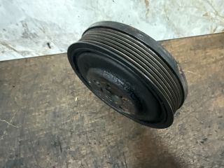 bontott SKODA OCTAVIA III Főtengely Szíjtárcsa