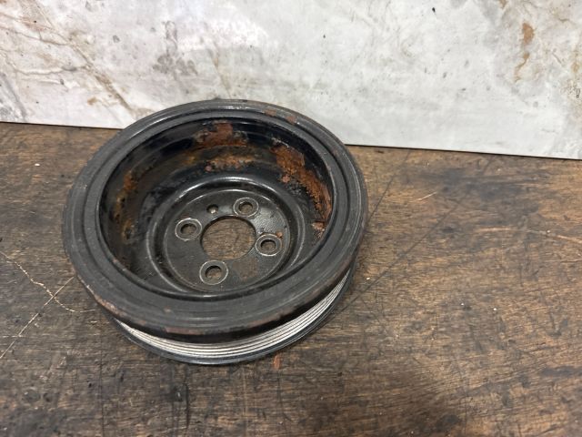 bontott SKODA OCTAVIA III Főtengely Szíjtárcsa