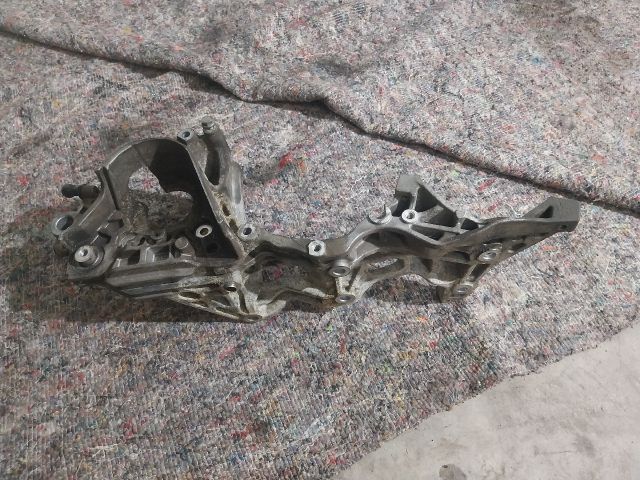 bontott SKODA OCTAVIA III Generátor Tartó Bak